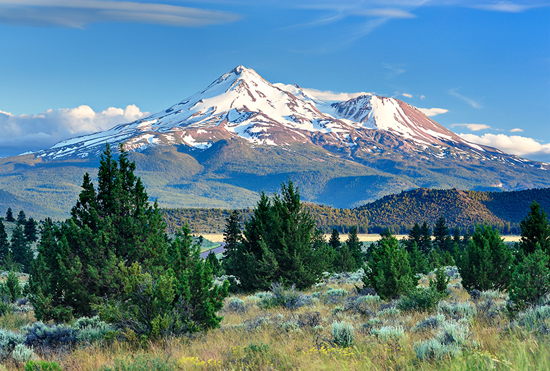 Mount Shasta, U.S. Route 97, CA
